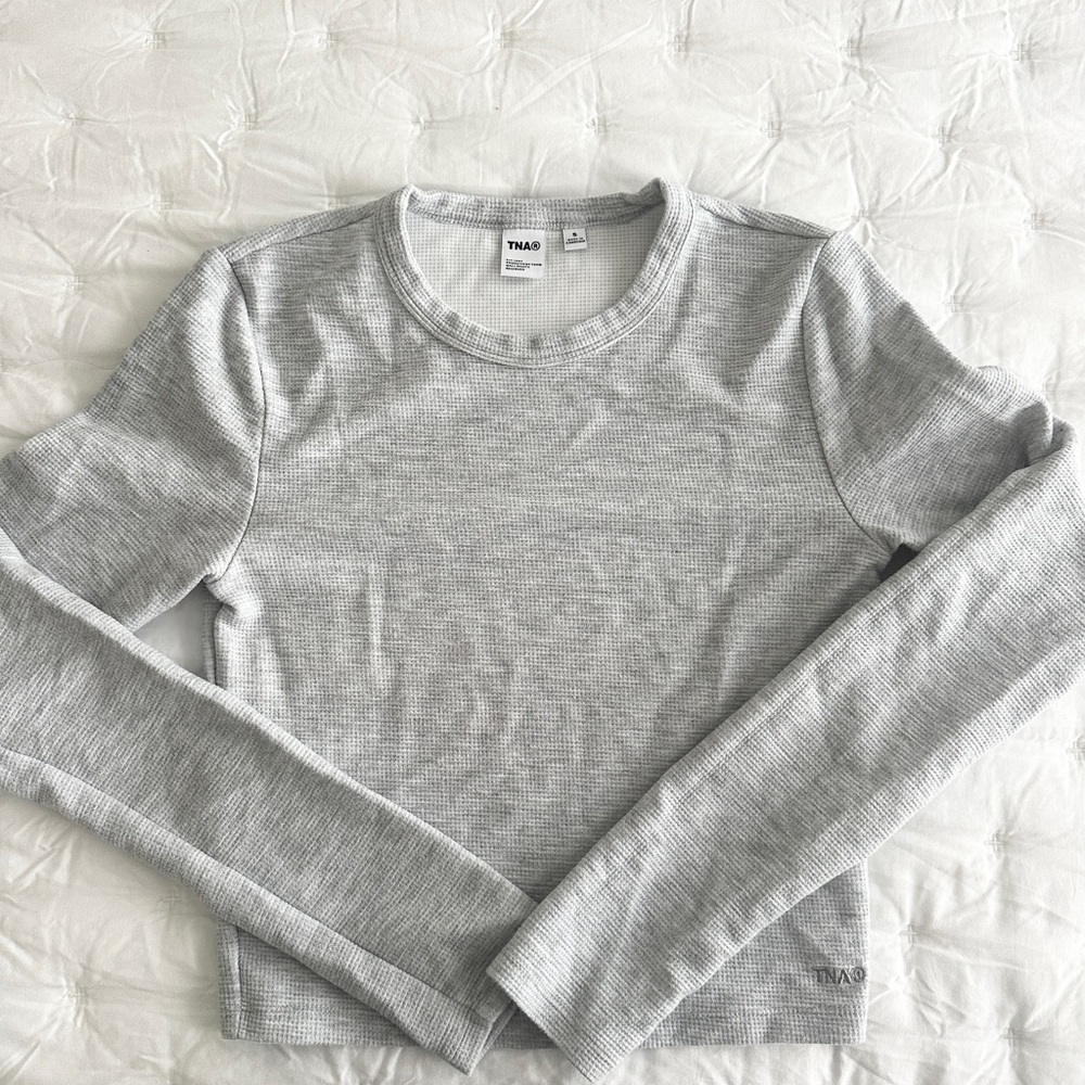 Women's Gray Long Sleeve Top
